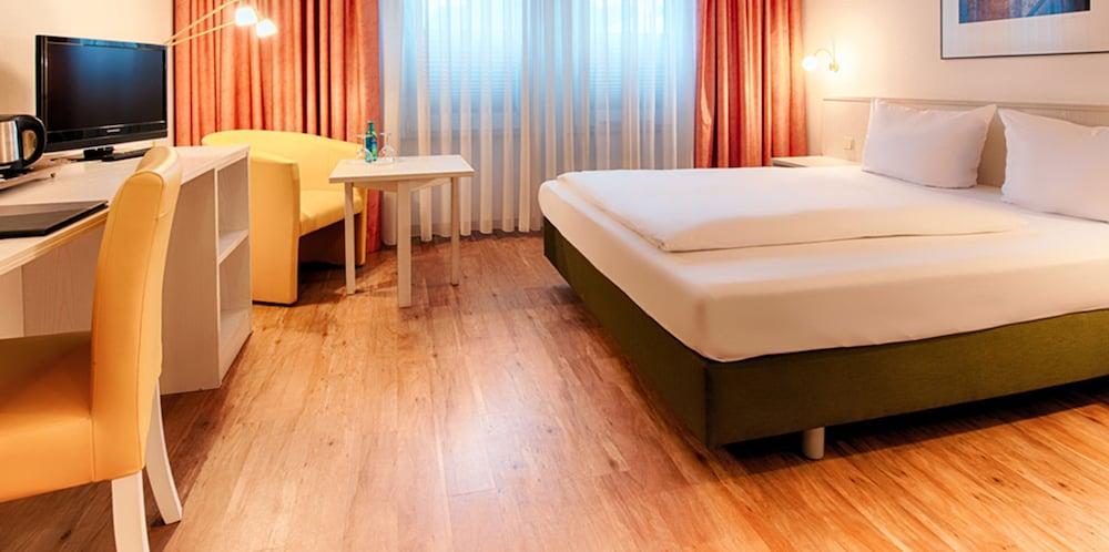 Achat Hotel Schwetzingen Heidelberg Exterior photo
