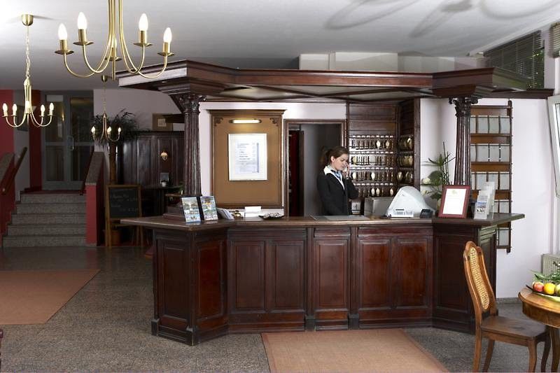 Achat Hotel Schwetzingen Heidelberg Exterior photo