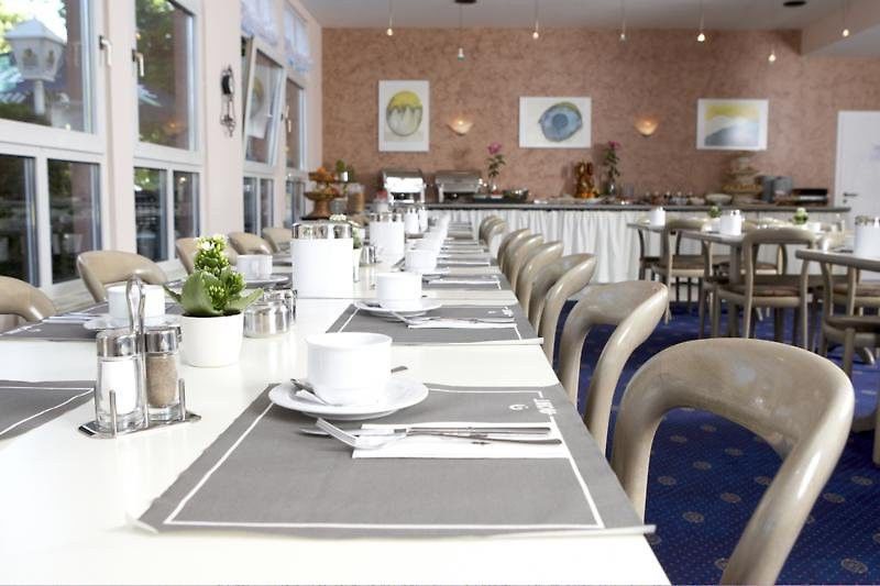 Achat Hotel Schwetzingen Heidelberg Exterior photo